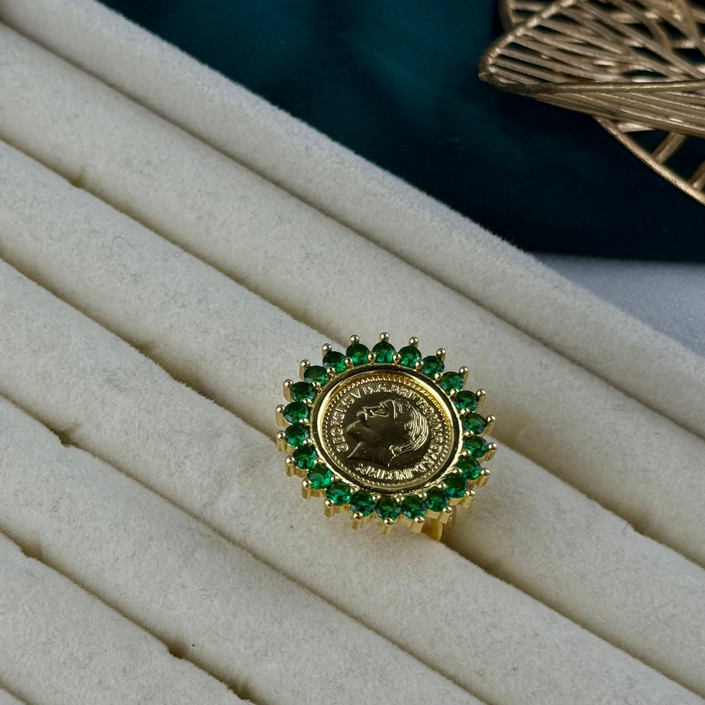ITALIAN GOLD RING.