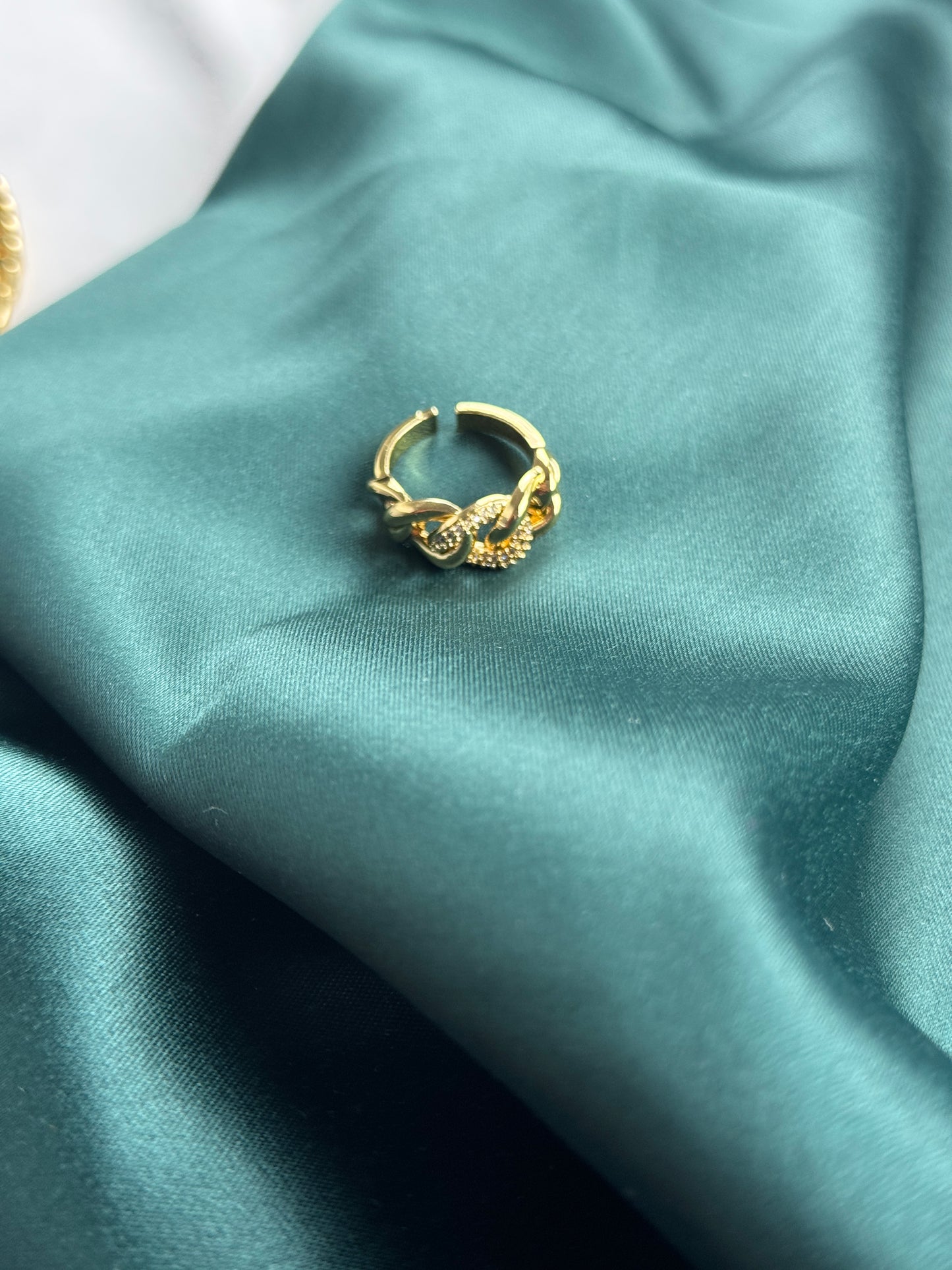 ITALIAN GOLD FULL SET.