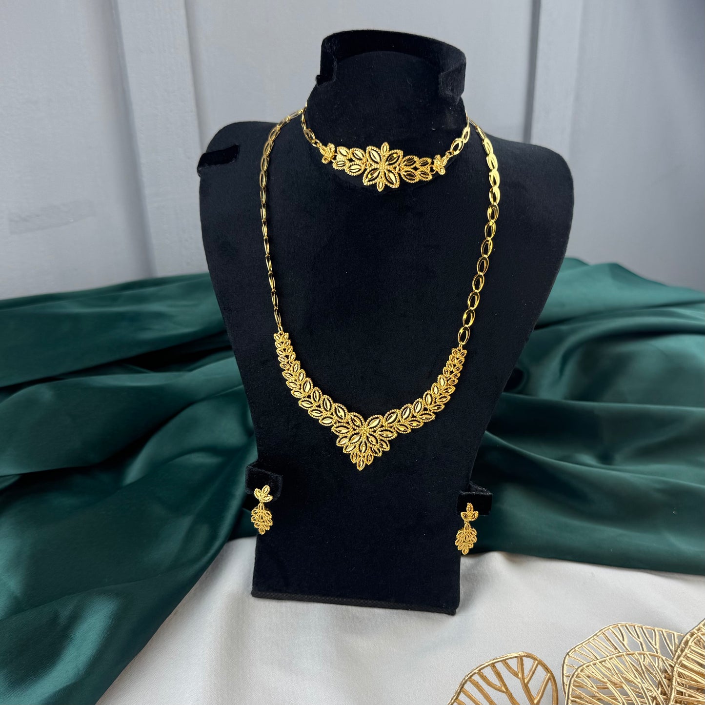 ITALIAN GOLD FULL SET.