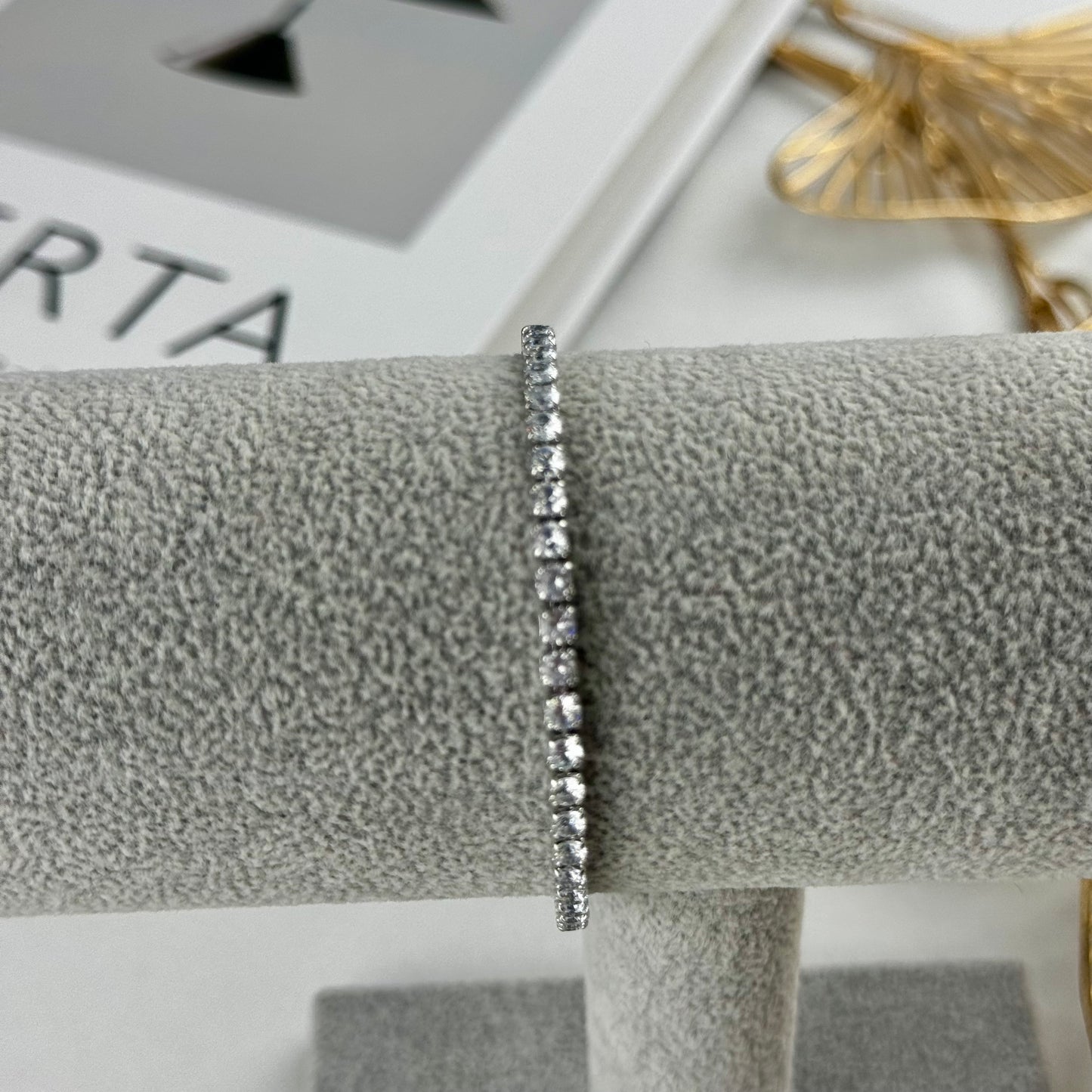 ITALIAN GOLD BRACELET