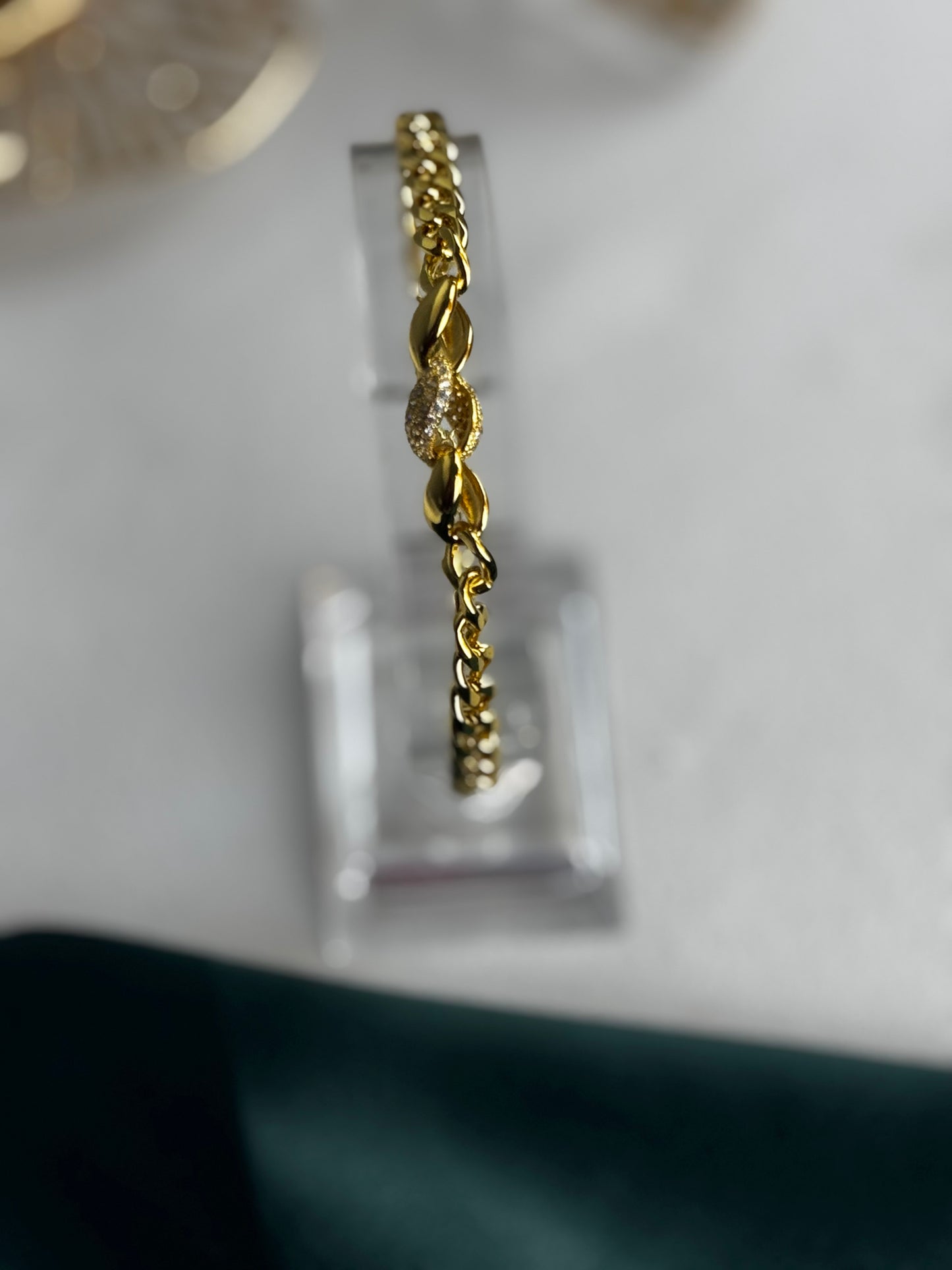 ITALIAN GOLD FULL SET.