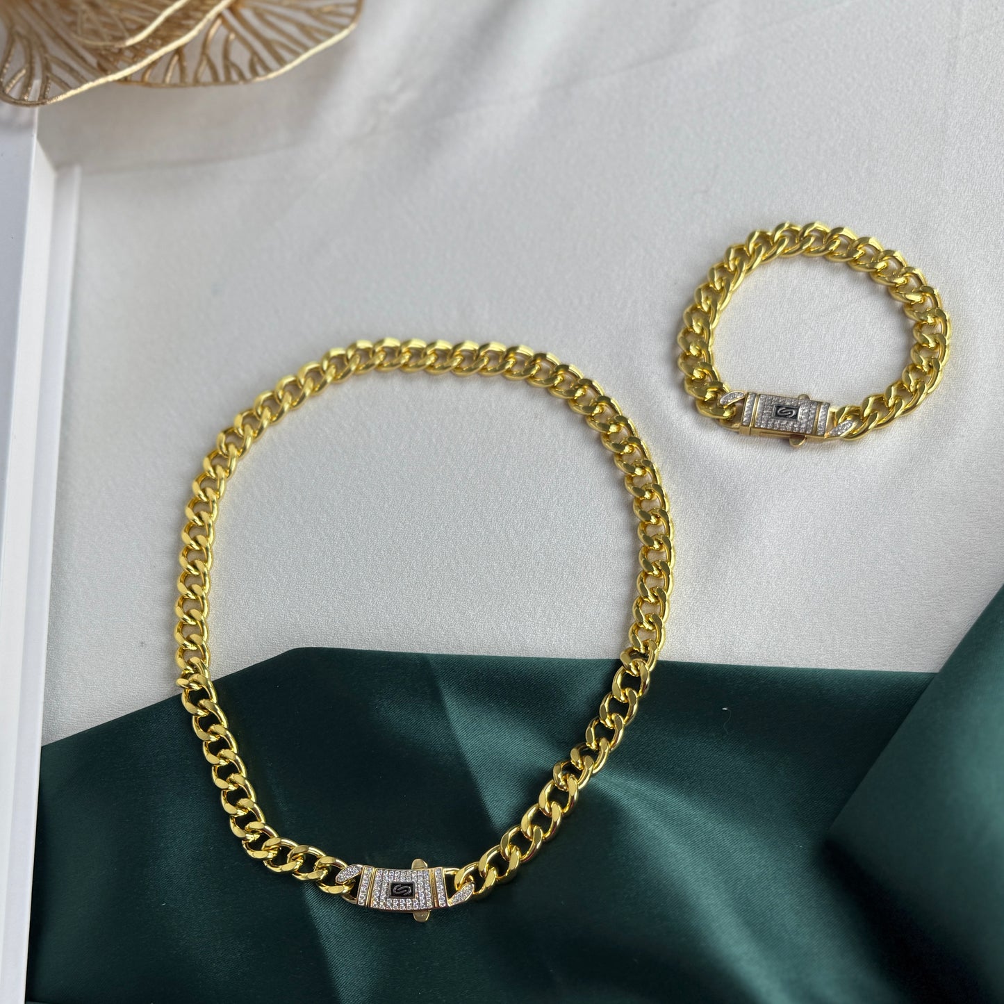 ITALIAN GOLD FULL SET.