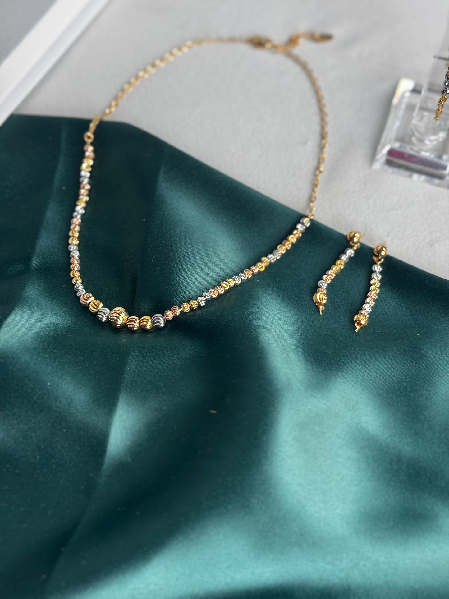 ITALIAN GOLD FULL SET.