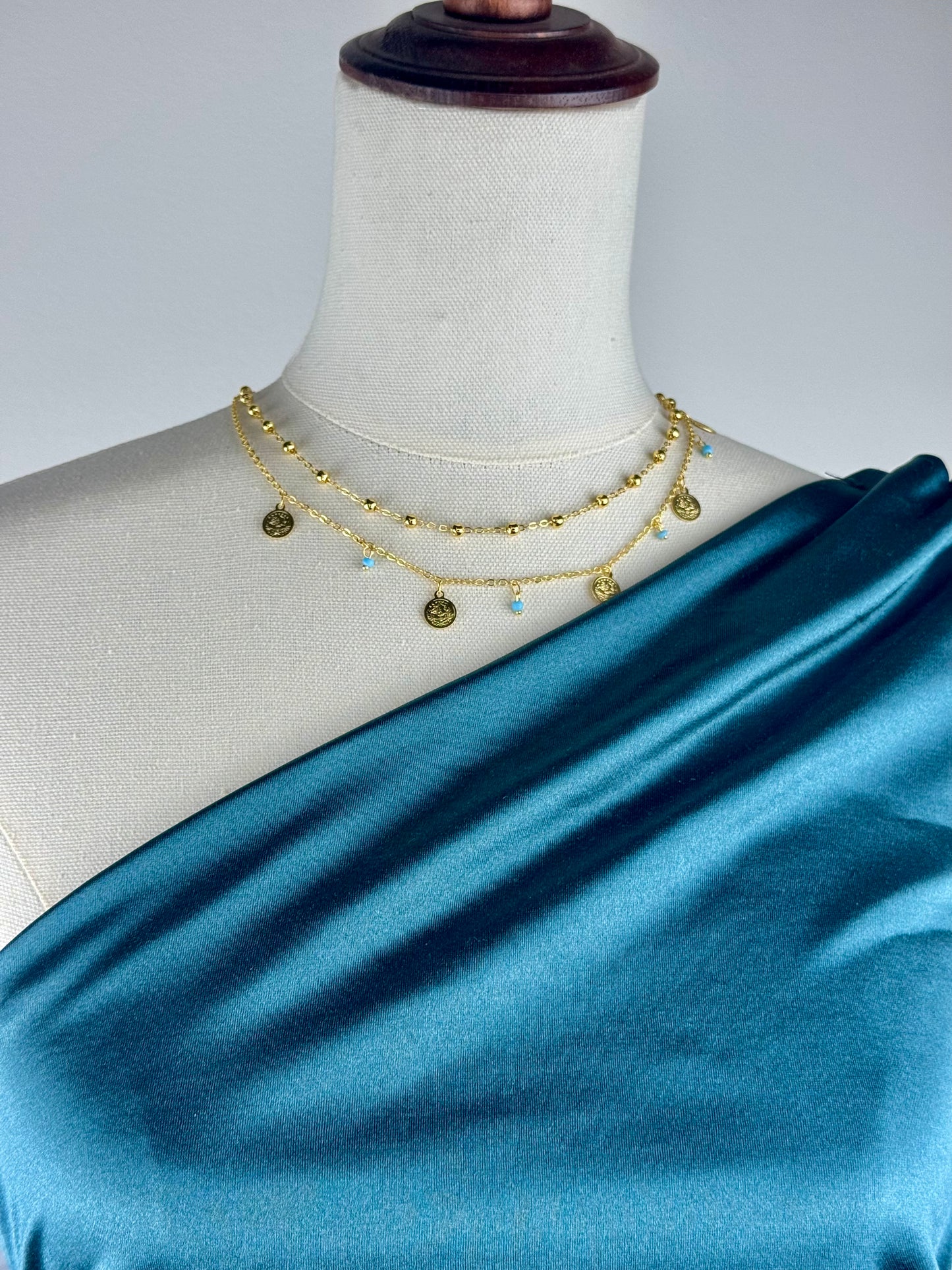 ITALIAN GOLD NECKLACE.