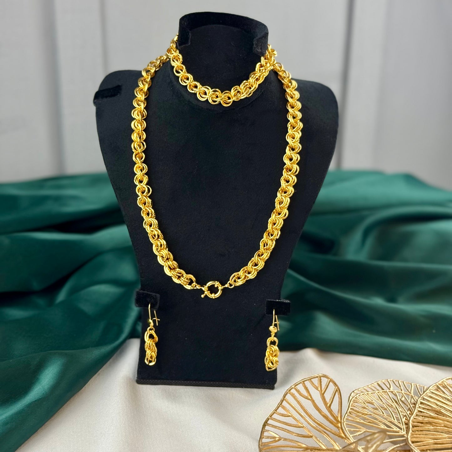 ITALIAN GOLD FULL SET.