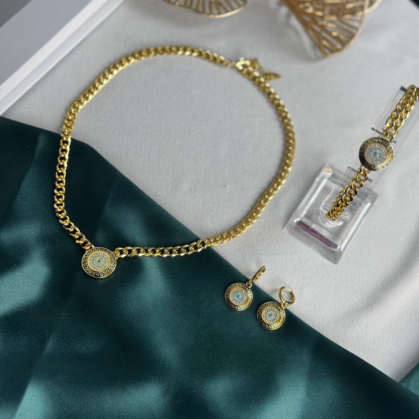 ITALIAN GOLD FULL SET.