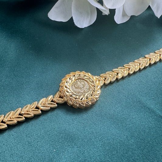 ITALIAN GOLD BRACELET.
