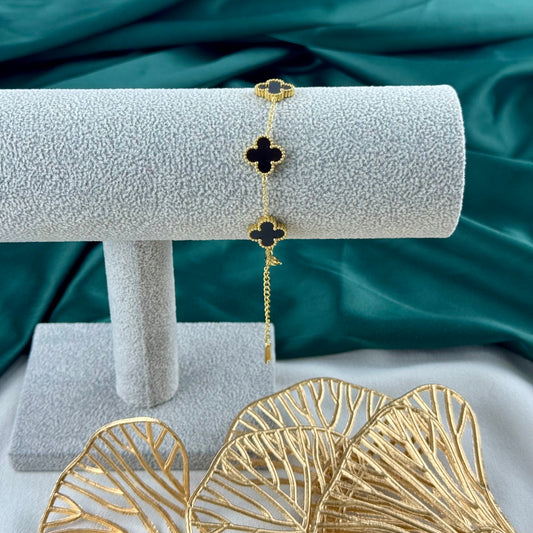 ITALIAN GOLD BRACELET.
