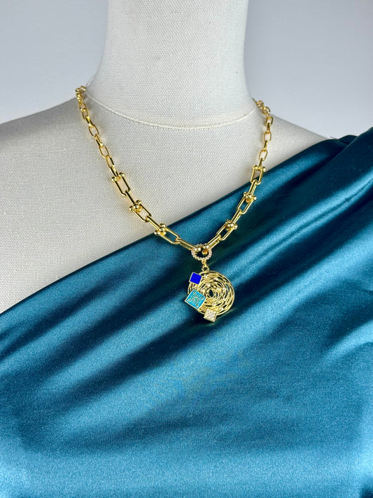 ITALIAN GOLD NECKLACE.