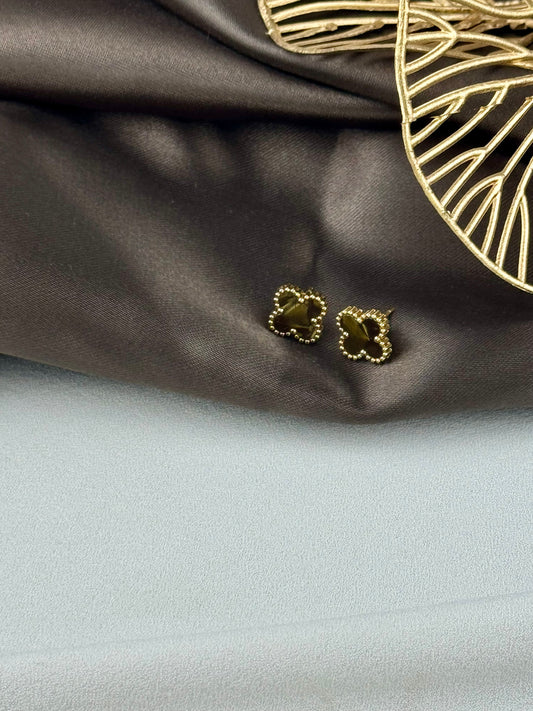 ITALIAN GOLD EARRINGS.