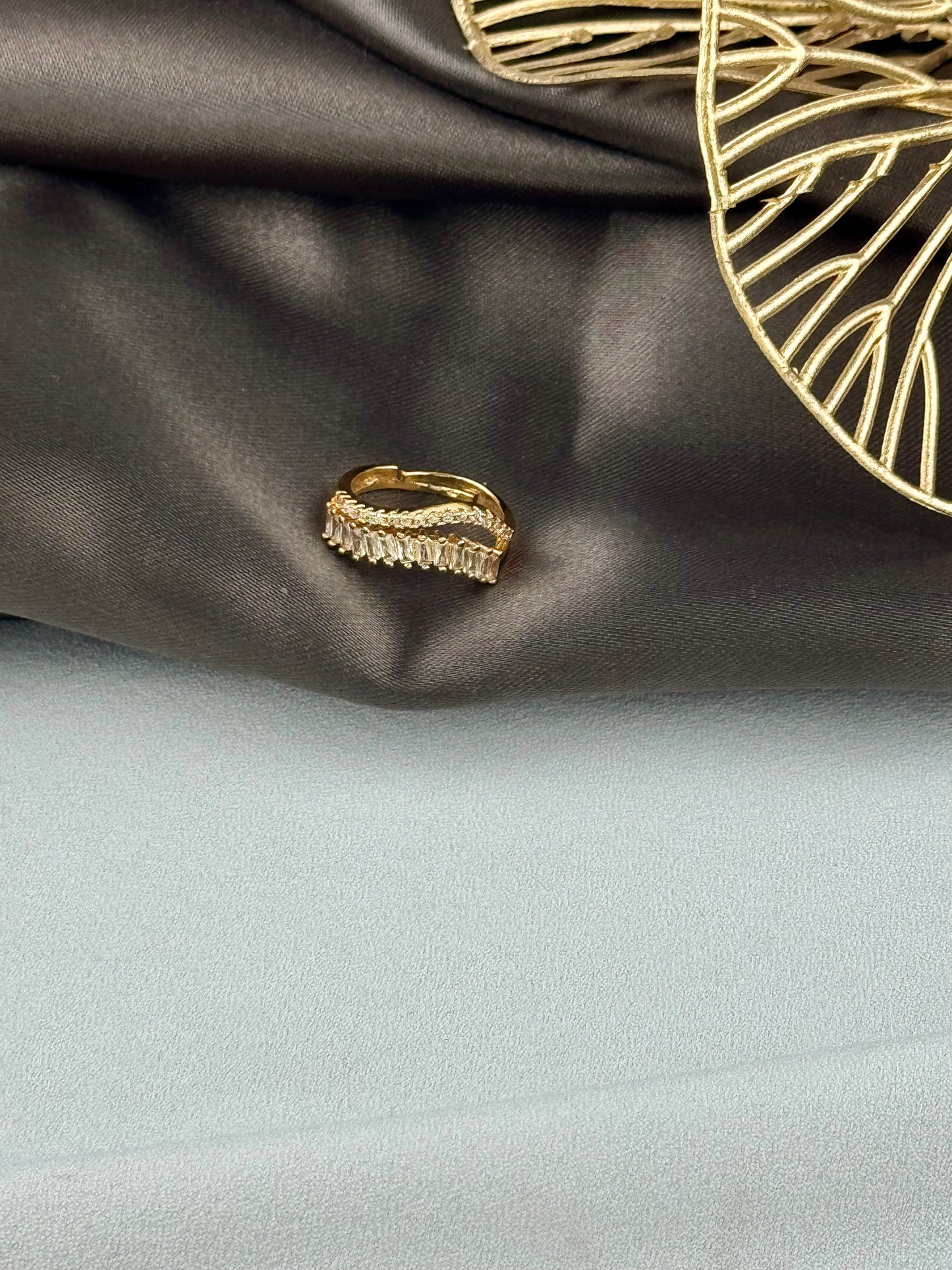 ITALIAN GOLD RING.