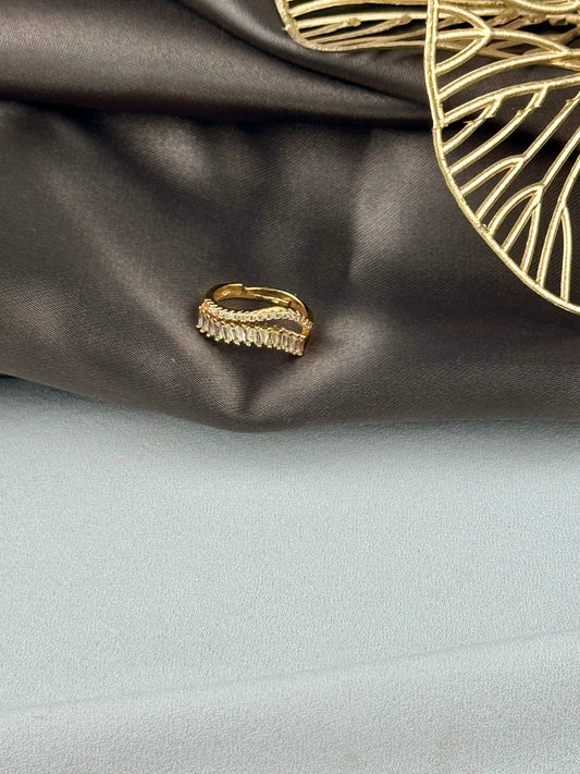 ITALIAN GOLD RING.