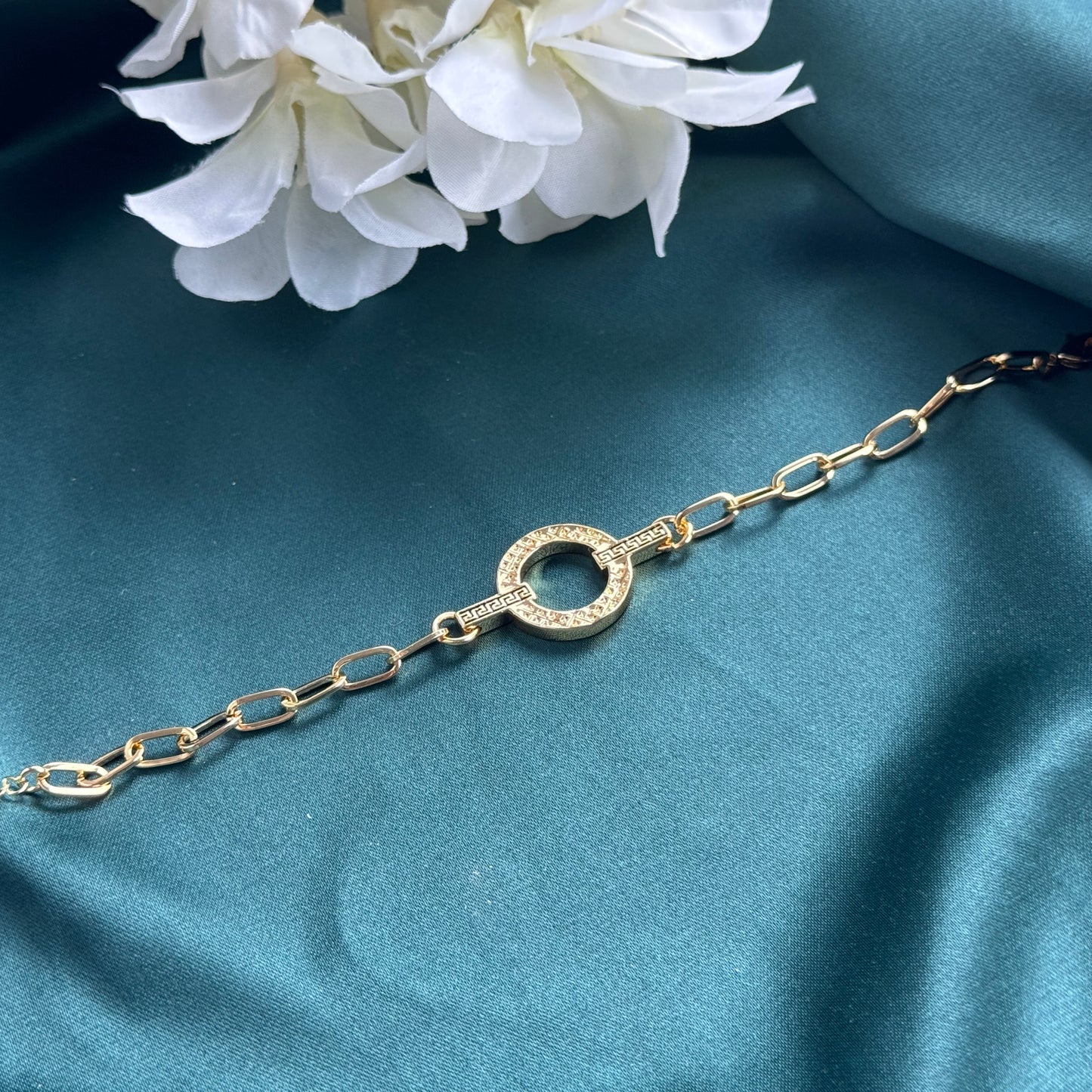 ITALIAN GOLD BRACELET.