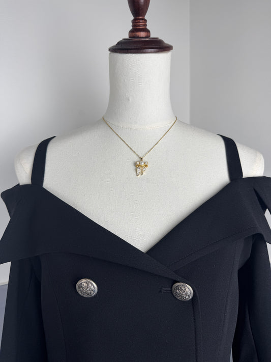 ITALIAN GOLD NECKLACE.