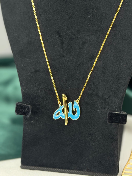 ITALIAN GOLD NECKLACE.