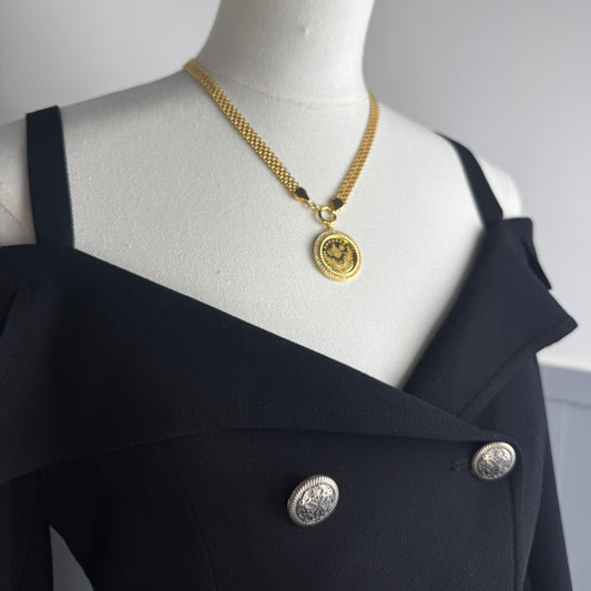 ITALIAN GOLD NECKLACE.