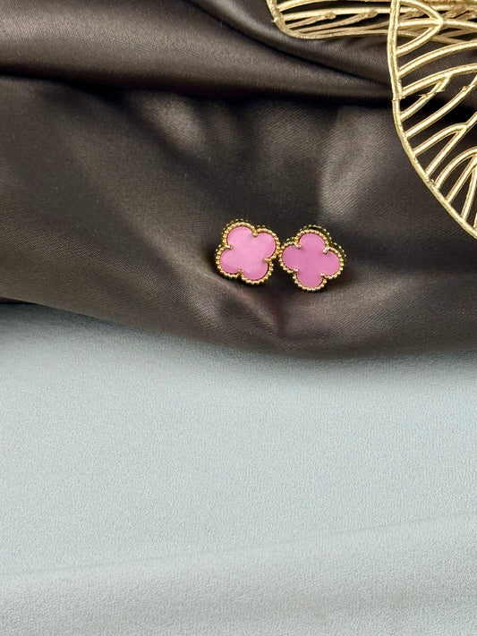 ITALIAN GOLD EARRINGS.