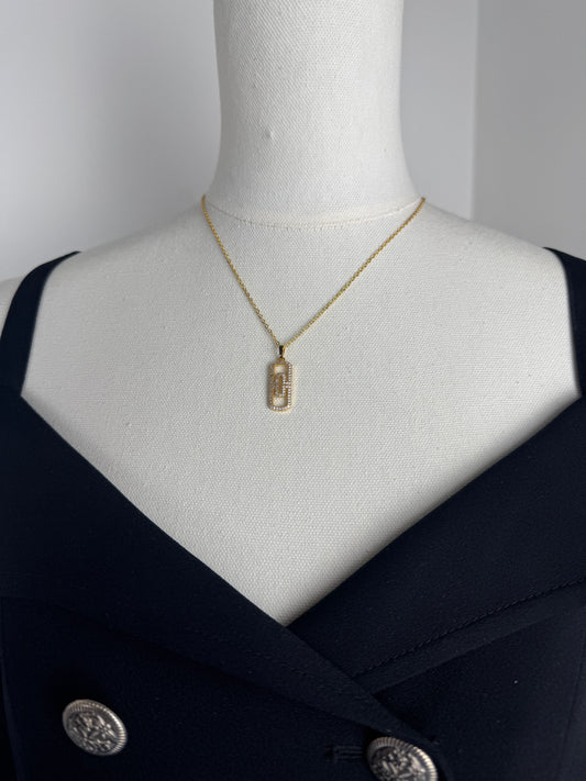 ITALIAN GOLD NECKLACE.