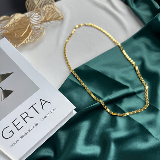 ITALIAN GOLD NECKLACE.