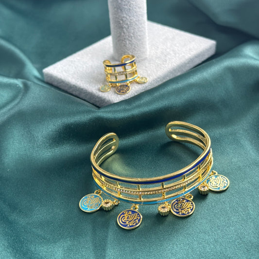 ITALIAN GOLD BRACELET AND RING SET.