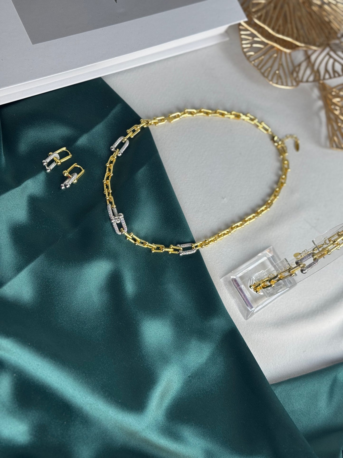 ITALIAN GOLD FULL SET.