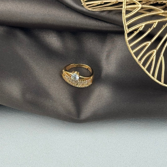 ITALIAN GOLD RING.