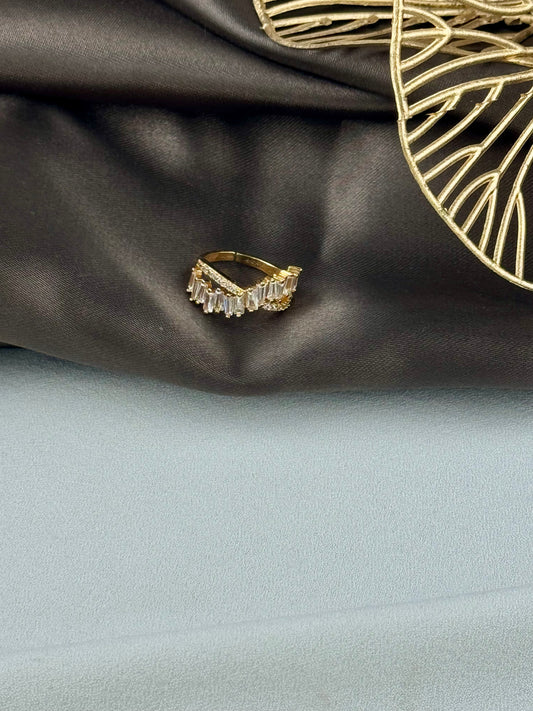 ITALIAN GOLD RING.