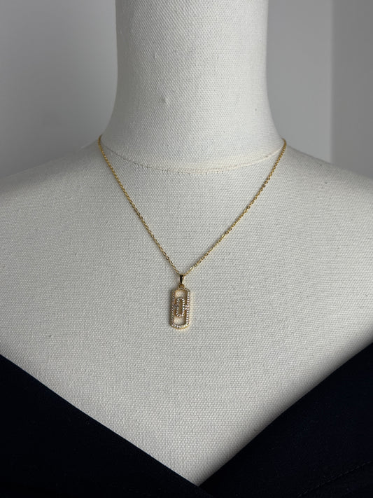 ITALIAN GOLD NECKLACE.